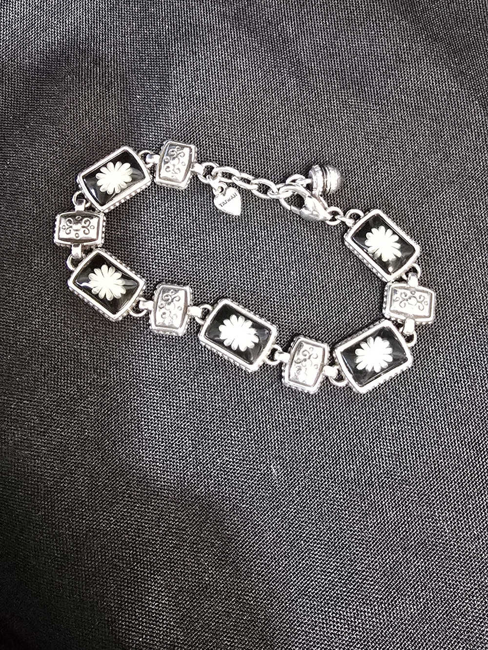 Retired Brighton Water Lily Black Silver Flower Bracelet fe